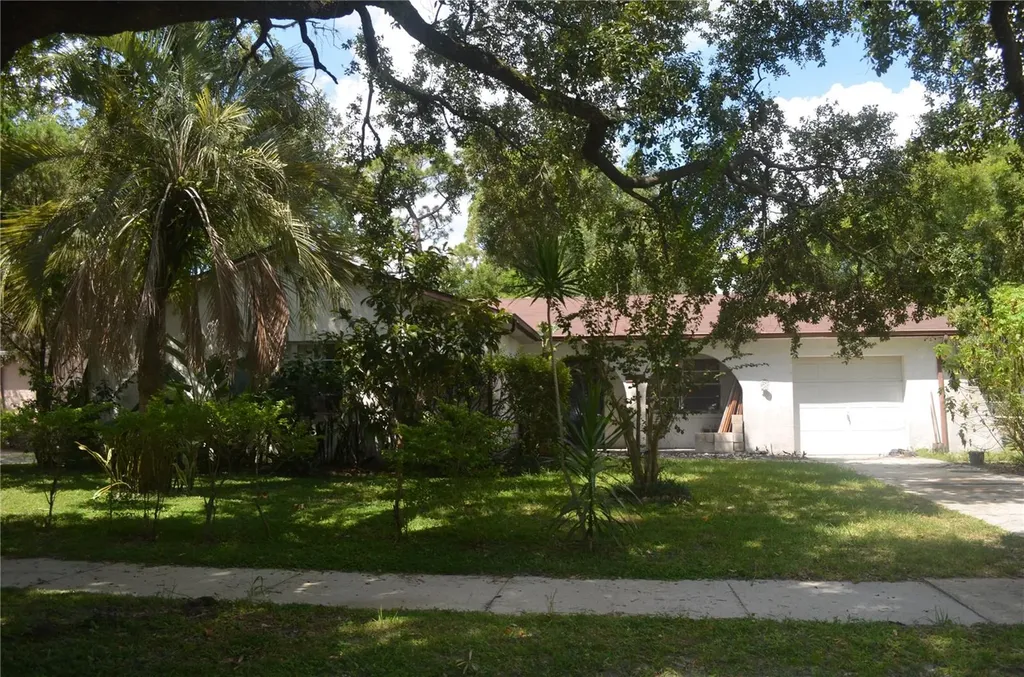 5616 Shasta Drive Orlando FL 32810