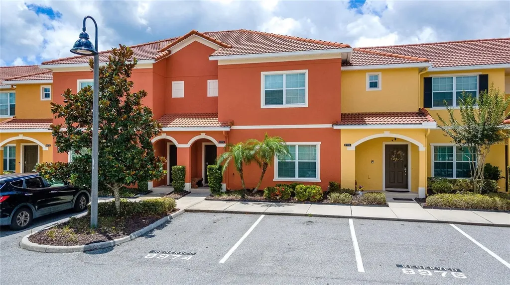 8974 Cat Palm Road Kissimmee FL 34747