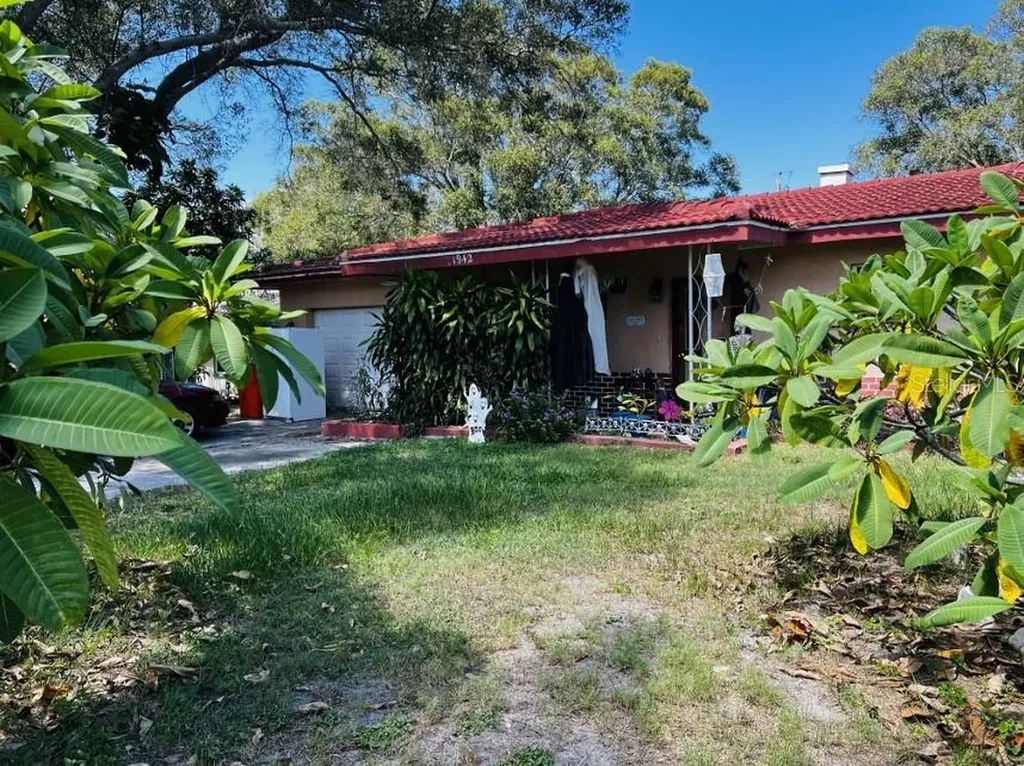 1942 Alton Drive Clearwater FL 33763