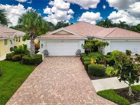 5730 Tristino Lane Sarasota FL 34238