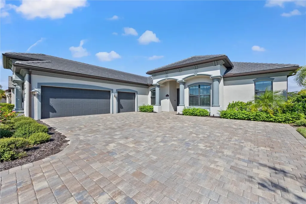5623 Mulligan Way Lakewood Ranch FL 34211