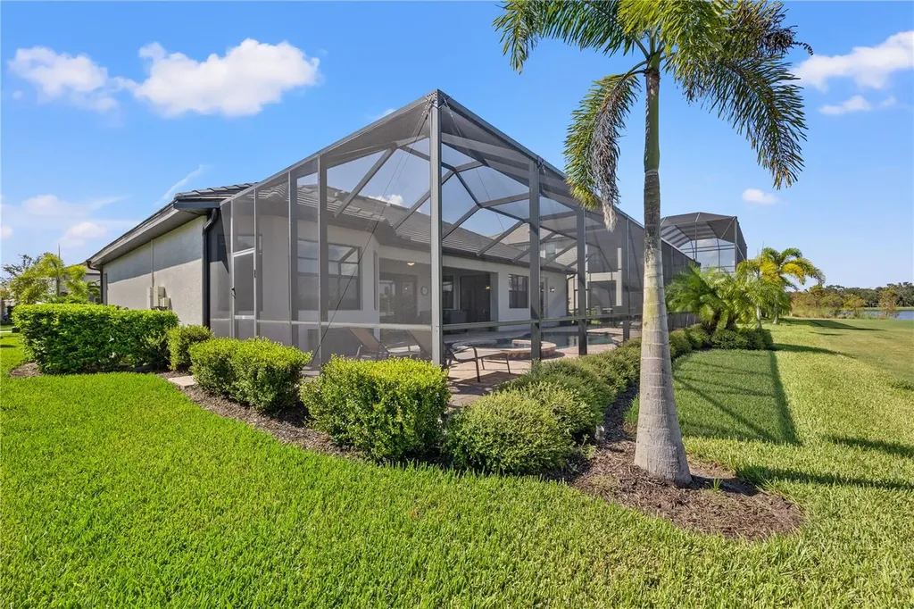 5623 Mulligan Way Lakewood Ranch FL 34211