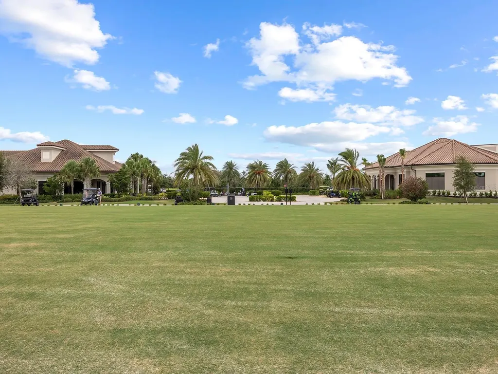 5623 Mulligan Way Lakewood Ranch FL 34211