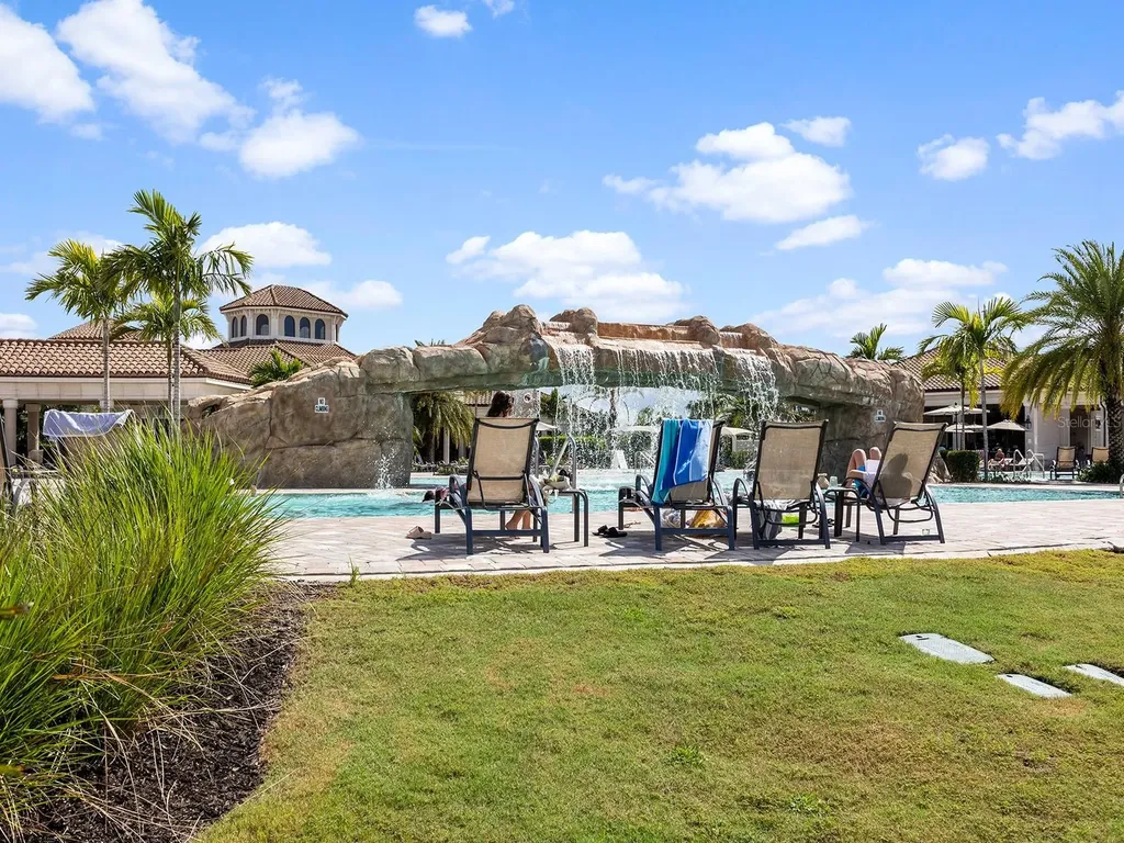5623 Mulligan Way Lakewood Ranch FL 34211