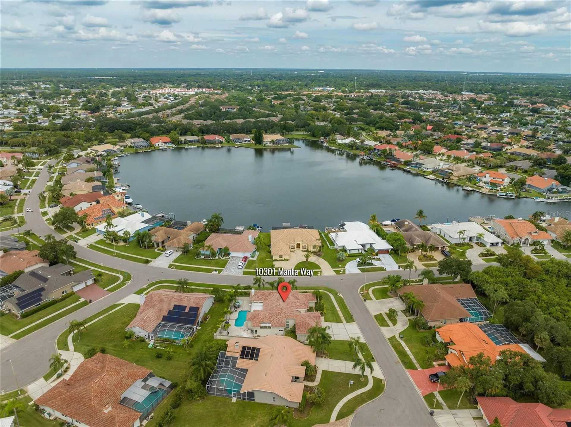 10301 Manta Way Tampa FL 33615