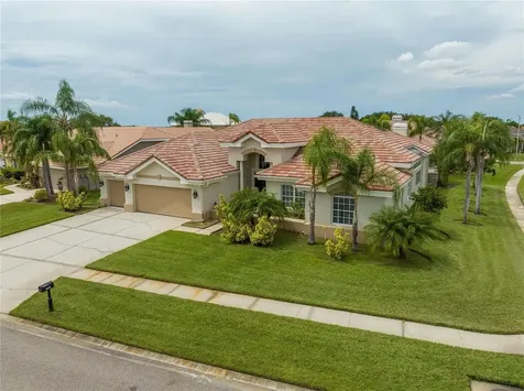 10301 Manta Way Tampa FL 33615
