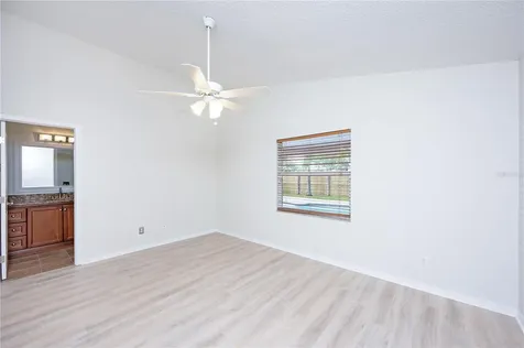455 36th Avenue N St Petersburg FL 33704