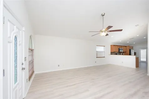 455 36th Avenue N St Petersburg FL 33704