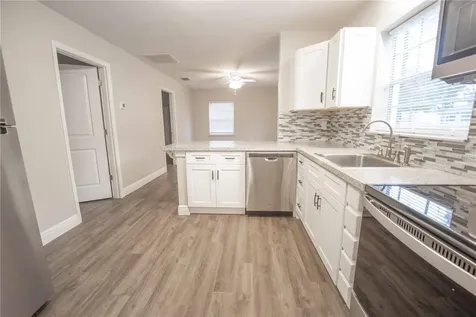 500 Gray Avenue Wildwood FL 34785