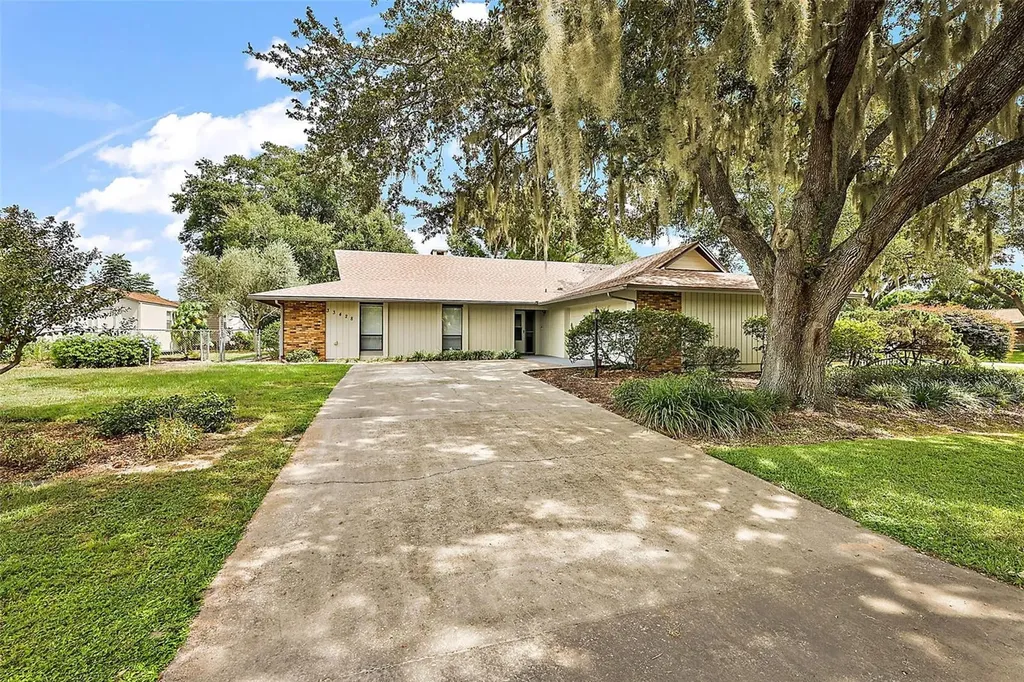 33428 Tewksbury Drive Leesburg FL 34788