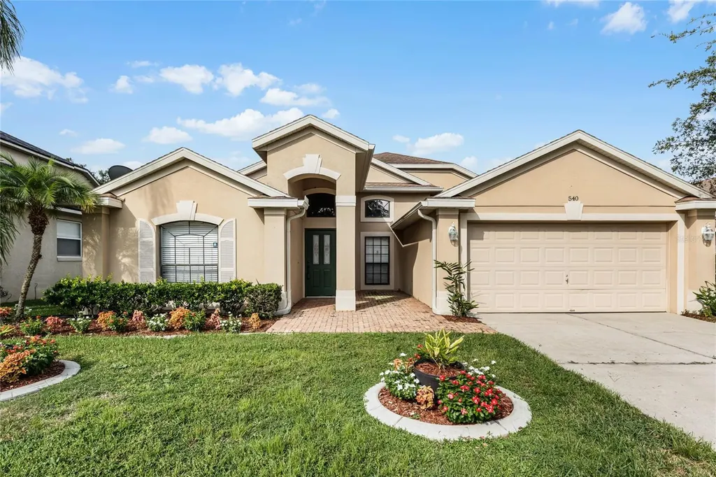 540 Canary Island Court Orlando FL 32828