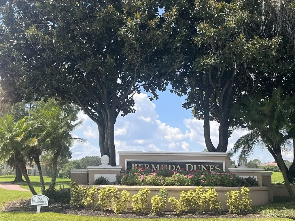 7320 Westpointe Boulevard Orlando FL 32835