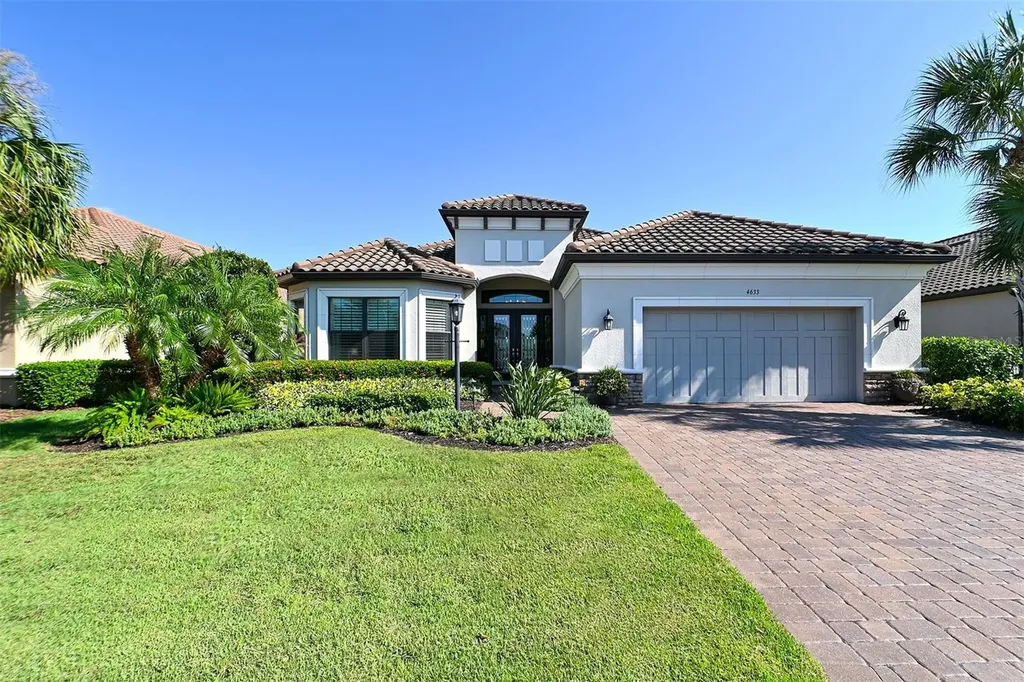 4633 Benito Court Bradenton FL 34211