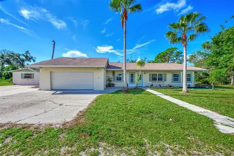 425 N Oxford Drive Englewood FL 34223