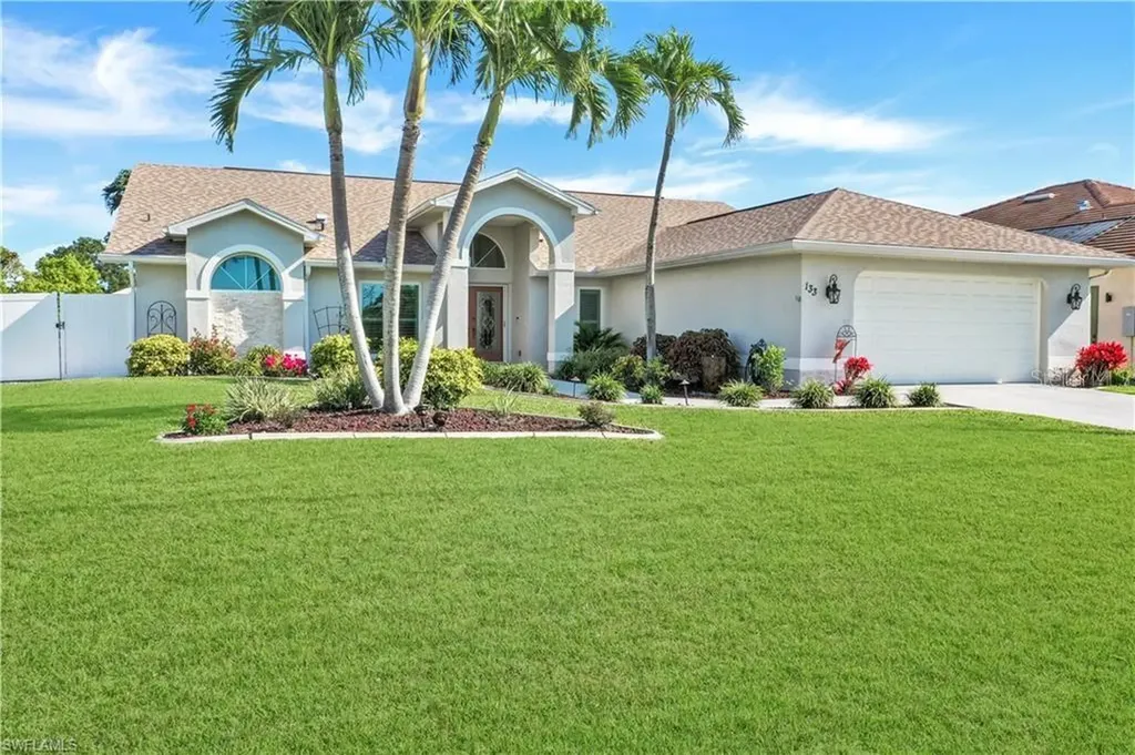 133 SE 32nd Street Cape Coral FL 33904