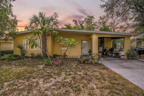 4911 Highland Street S St Petersburg FL 33705