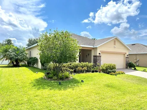 3742 Briarwood Estates Circle Saint Cloud FL 34772