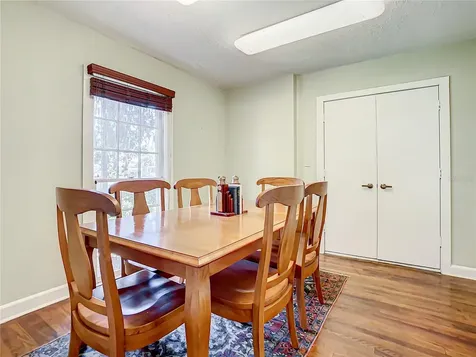 427 S 9th Street Leesburg FL 34748
