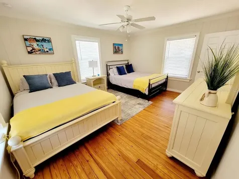 1817 Ivanhoe Street Sarasota FL 34231