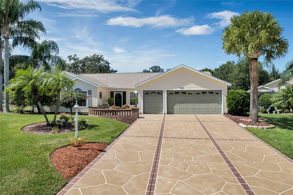 24605 Stillridge Court Leesburg FL 34748