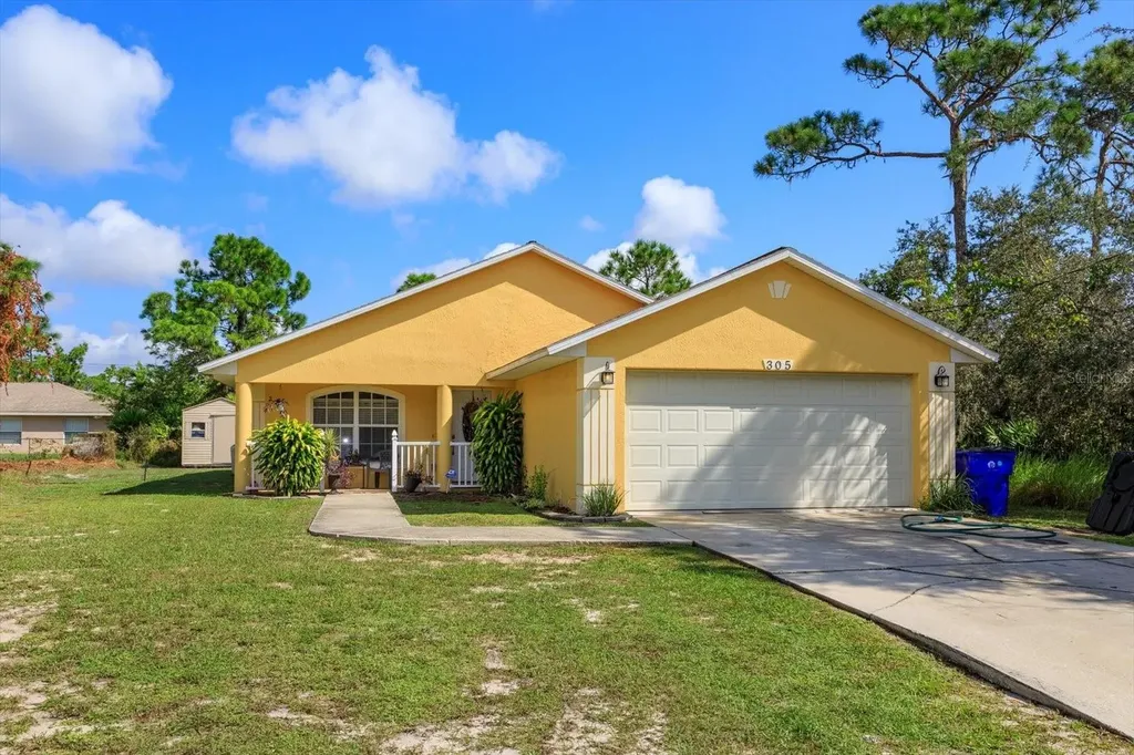 305 Scrub Jay Avenue Sebring FL 33870