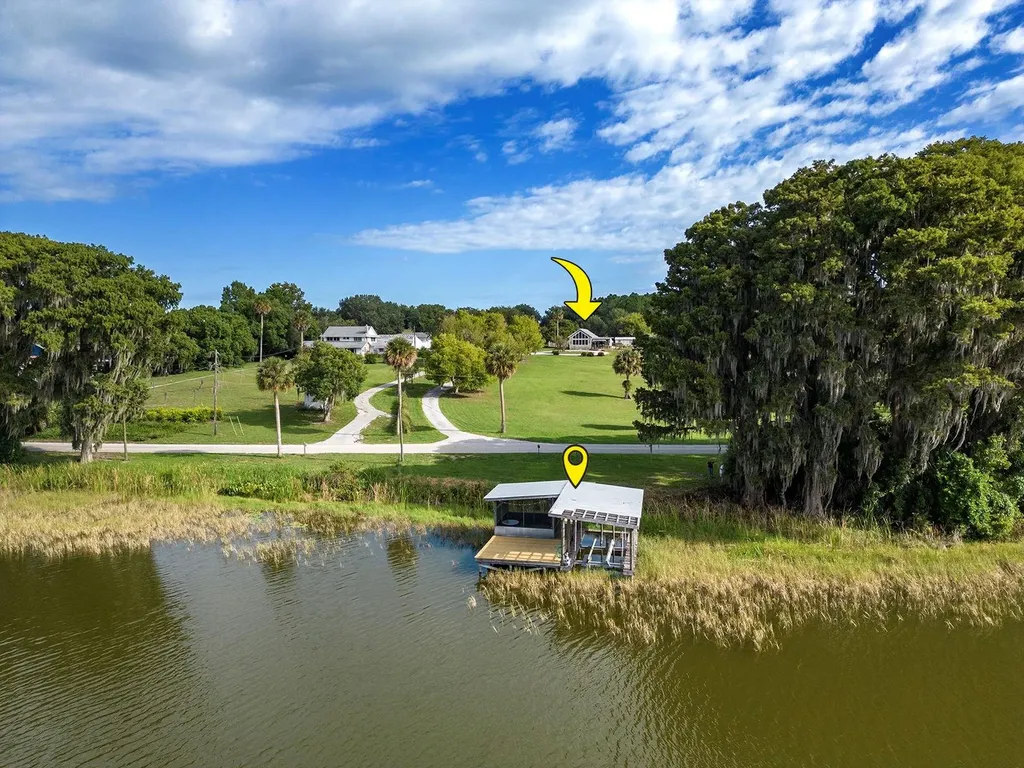 11635 Lane Park Road Tavares FL 32778