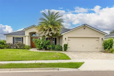 366 Highland Meadows Avenue Davenport FL 33837