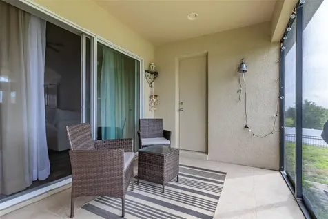 366 Highland Meadows Avenue Davenport FL 33837