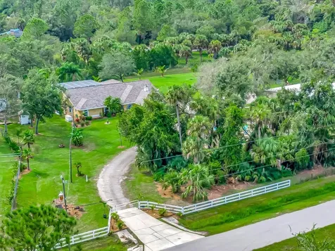 6901 Old Court Street North Port FL 34291