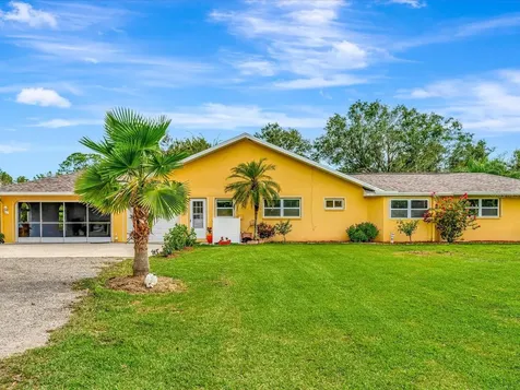 6901 Old Court Street North Port FL 34291