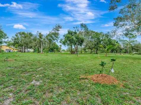 6901 Old Court Street North Port FL 34291