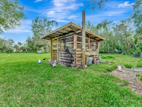 6901 Old Court Street North Port FL 34291