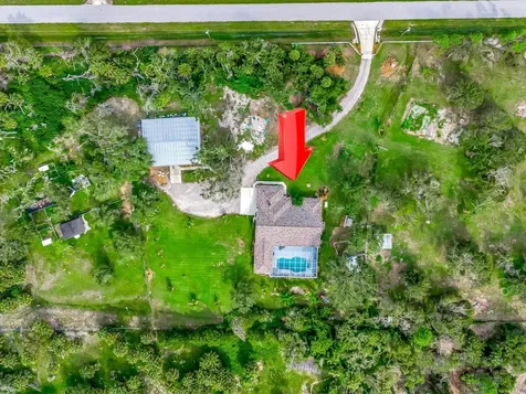 6901 Old Court Street North Port FL 34291