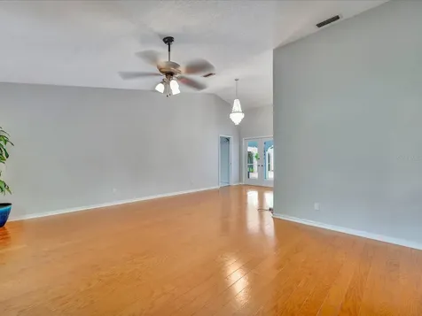 6901 Old Court Street North Port FL 34291