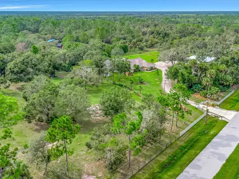 6901 Old Court Street North Port FL 34291