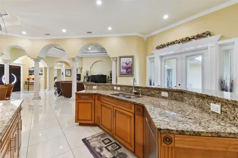 1516 W Trapnell Road Plant City FL 33566