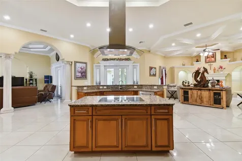 1516 W Trapnell Road Plant City FL 33566