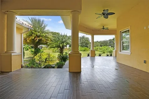 1516 W Trapnell Road Plant City FL 33566