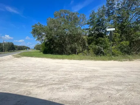 23-12-17 Oak Ridge Estates Blk 27 Lot 1 Williston FL 32696