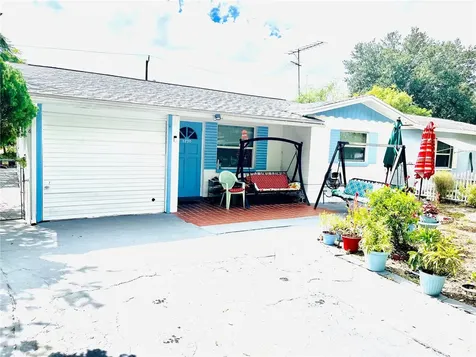 5730 11th Avenue N St Petersburg FL 33710