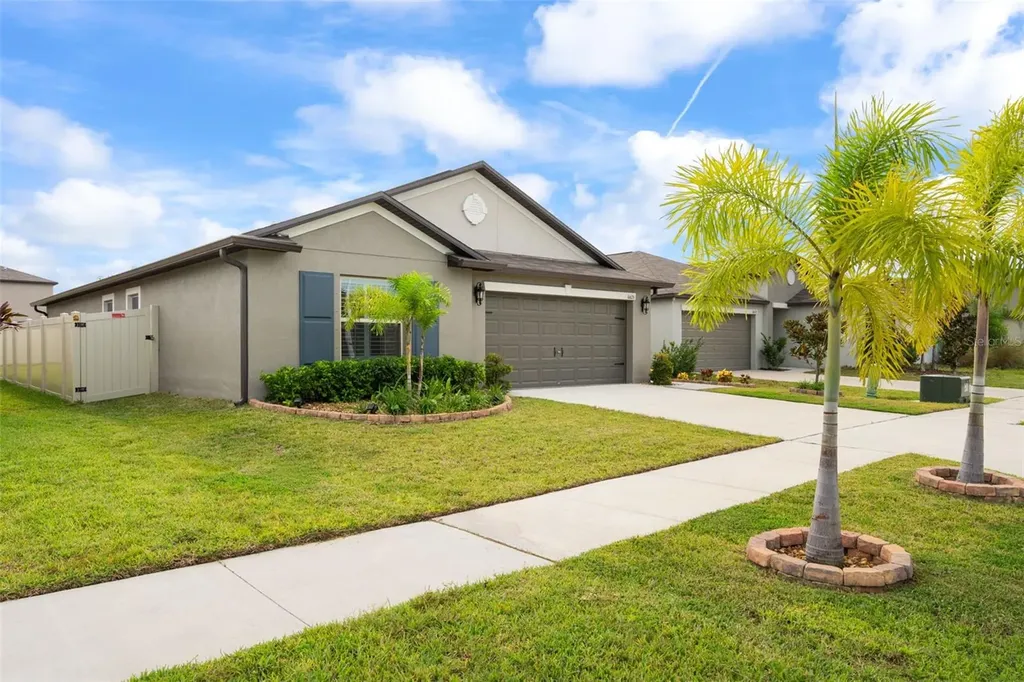 16626 Sunburst Lake Street Wimauma FL 33598