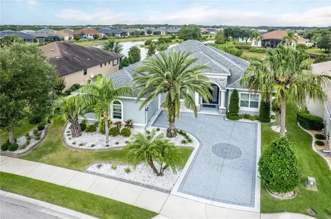 8375 Bridgeport Bay Circle Mount Dora FL 32757