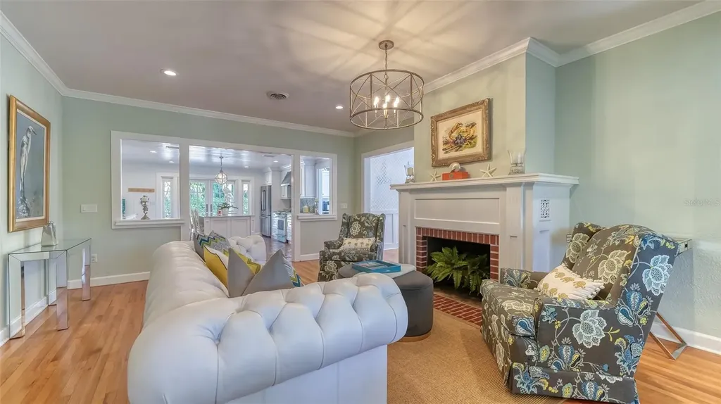 847 Hudson Avenue Sarasota FL 34236