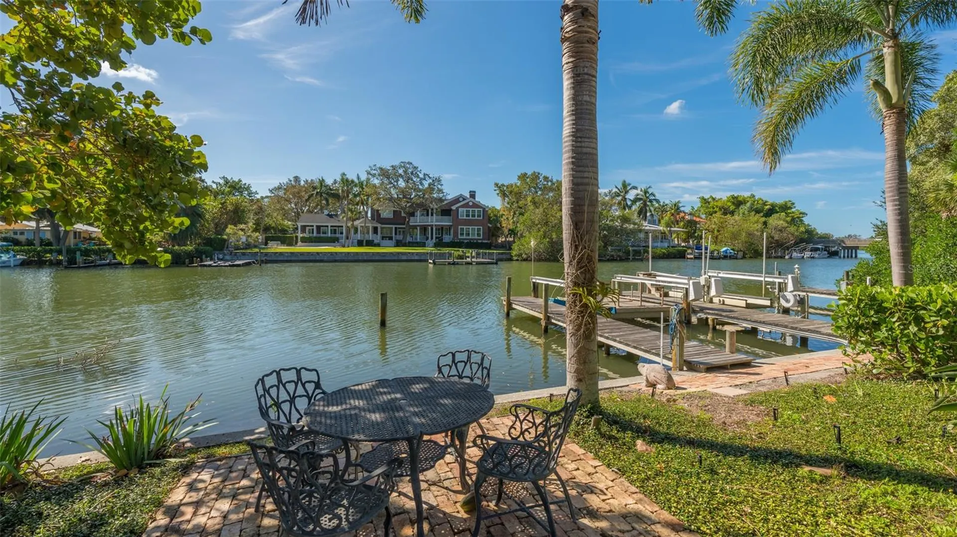 847 Hudson Avenue Sarasota FL 34236