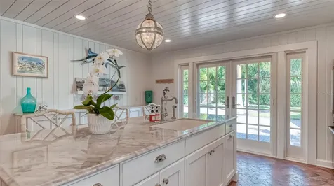 847 Hudson Avenue Sarasota FL 34236