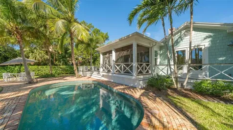 847 Hudson Avenue Sarasota FL 34236
