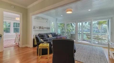 847 Hudson Avenue Sarasota FL 34236
