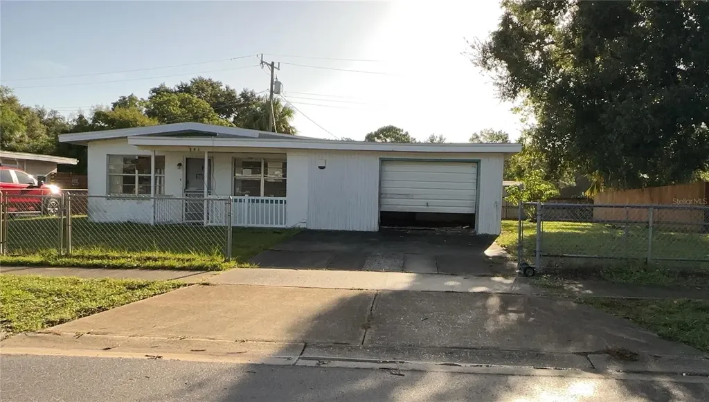 203 N Deleon Avenue Titusville FL 32796