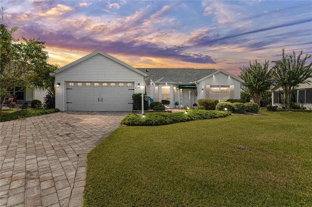 1434 La Hermosa Drive The Villages FL 32162