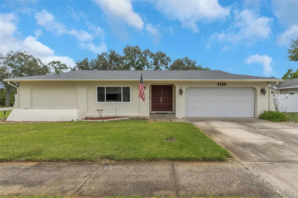 7650 Gibralter Court St Petersburg FL 33709